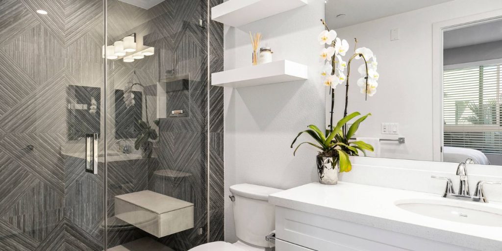 white-dark-background-bathroom-decorated-by-big-tiles