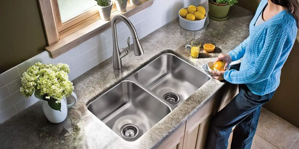 Best undermount kitchen Sink by Delta