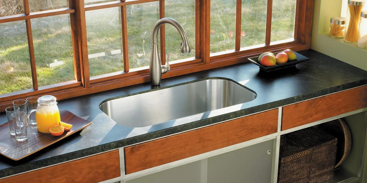 Negative or Overhang Reveal undermount kitchen sink