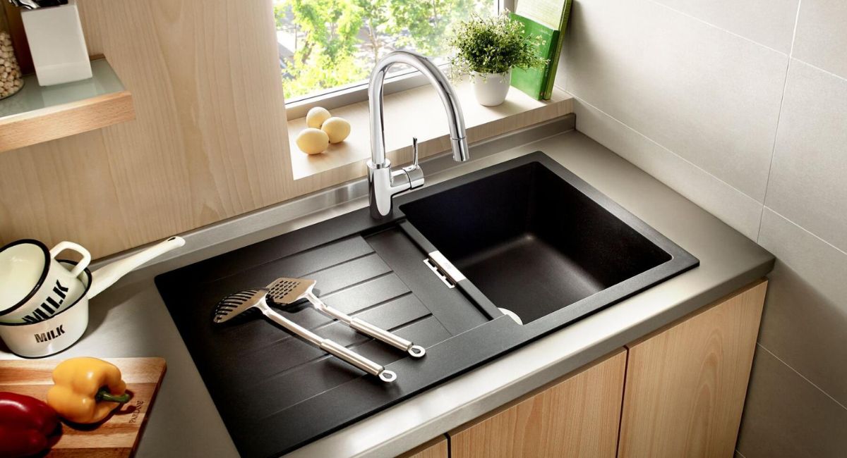 What are quartz kitchen sinks